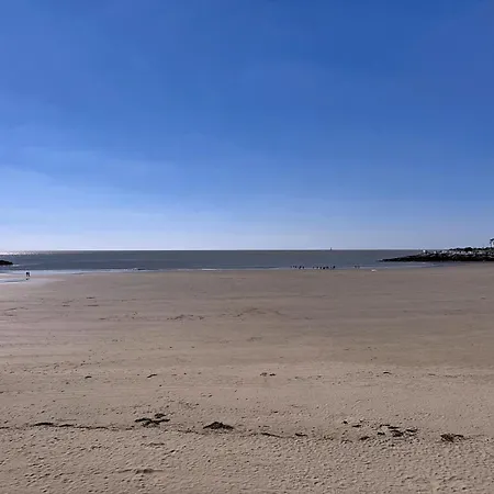 Teeny Ponta Apartment